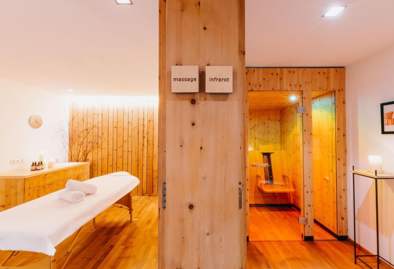 Hotel Aurora Lech am Arlberg Exteriör bild